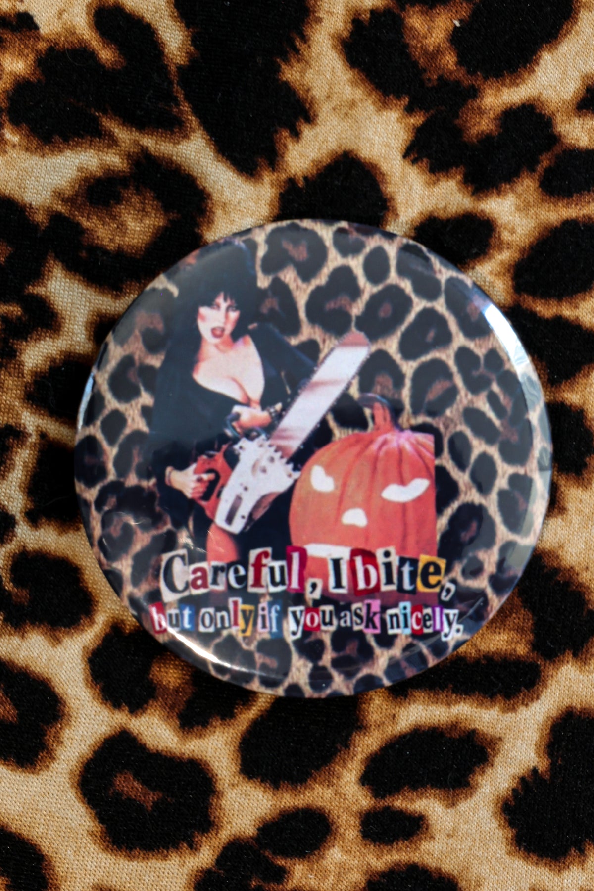 Elvira Button